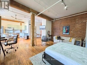 Building Photo - 121 Prescott Ave