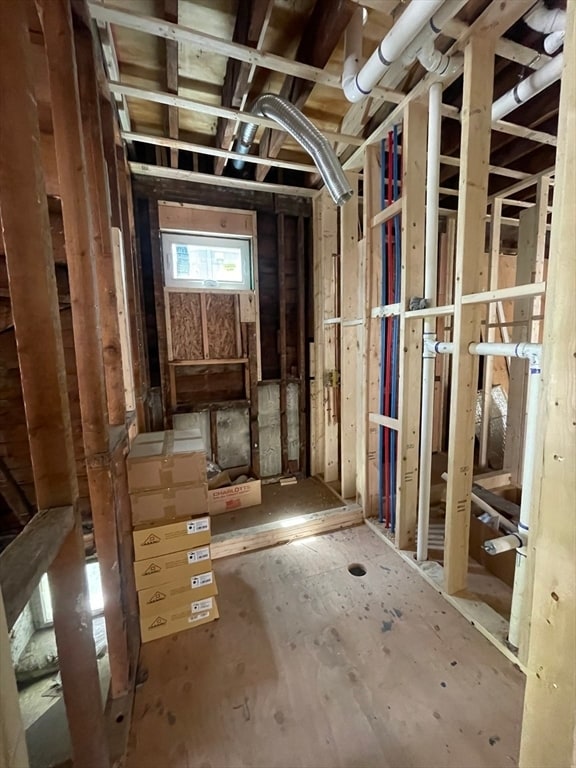 Building Photo - 97 Hillside St