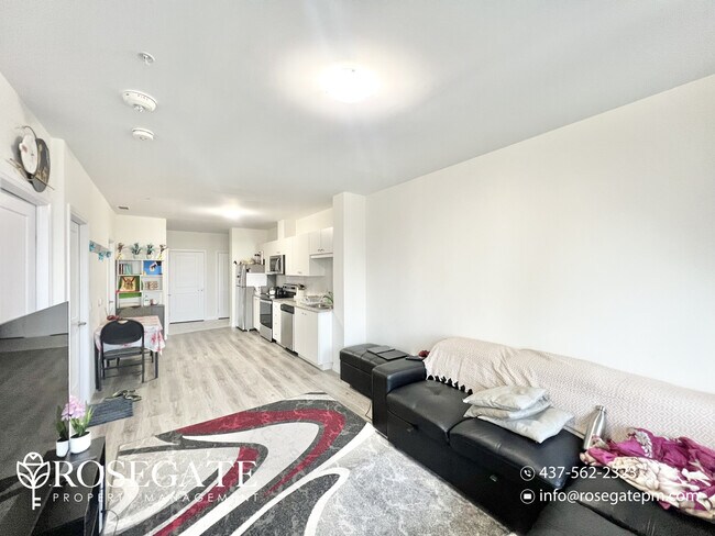 Photo du bâtiment - Modern 2-Bedroom, 1-Bath Condo – 1,000 Sq Ft