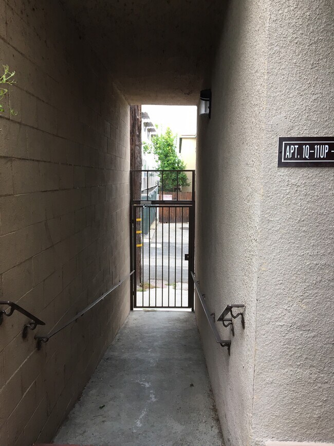 Foto del edificio - 1307 9th St