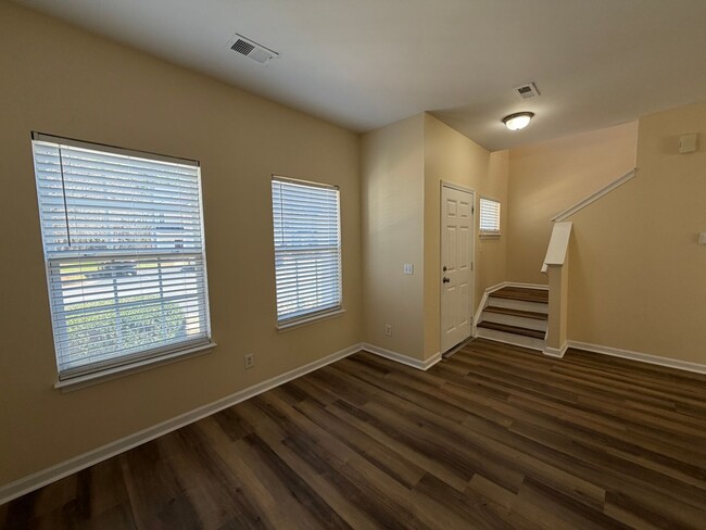 Building Photo - Exclusively Offered by Muse Realty Rentals, LLC