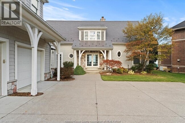 Building Photo - 1094 Lilydale Ave