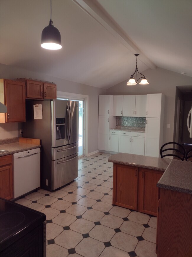 Building Photo - 1307 Indian Springs Rd
