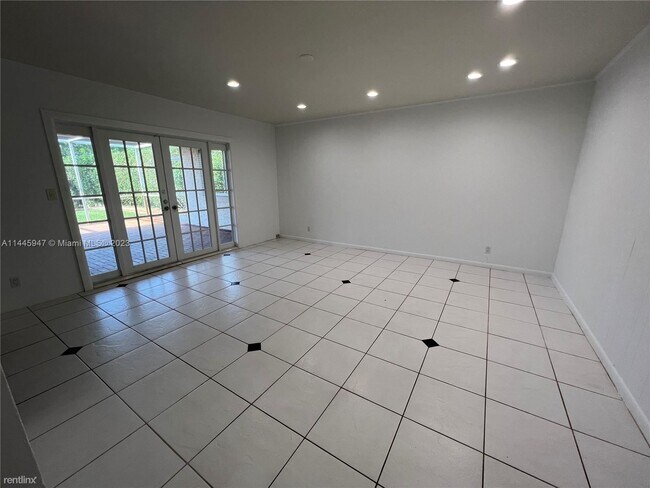 Building Photo - 3 br, 2 bath House - 4814 Arthur St