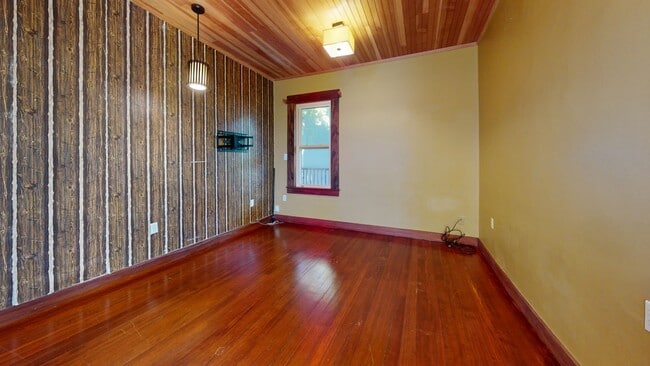 Foto del edificio - 12 Forest Hills St