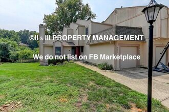 Building Photo - 537 NW Valleybrook Rd