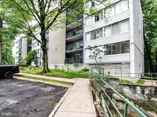 Building Photo - 1800 Metzerott Rd