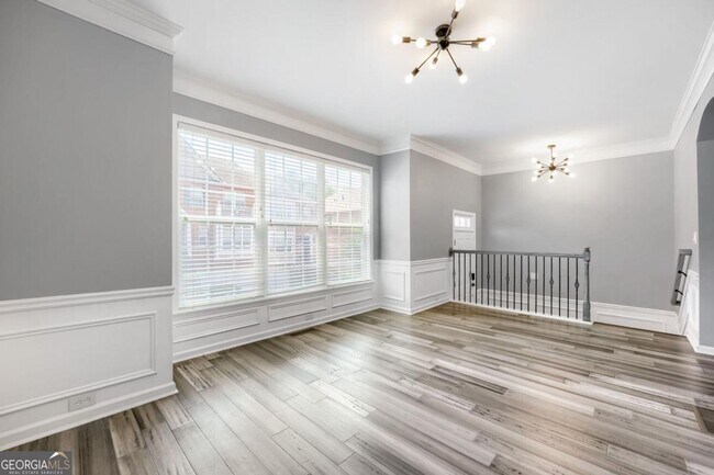 Foto del edificio - 6127 Joybrook Rd