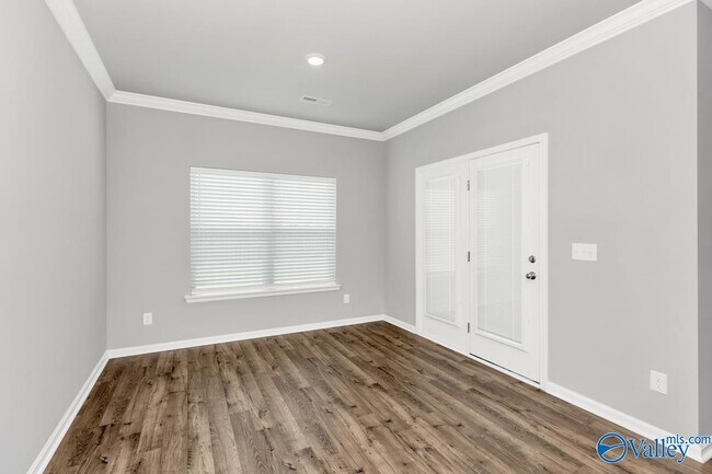 Foto del edificio - 114 River Haven Dr