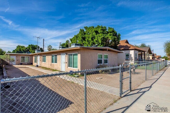 Foto del edificio - 574 S 2nd Ave