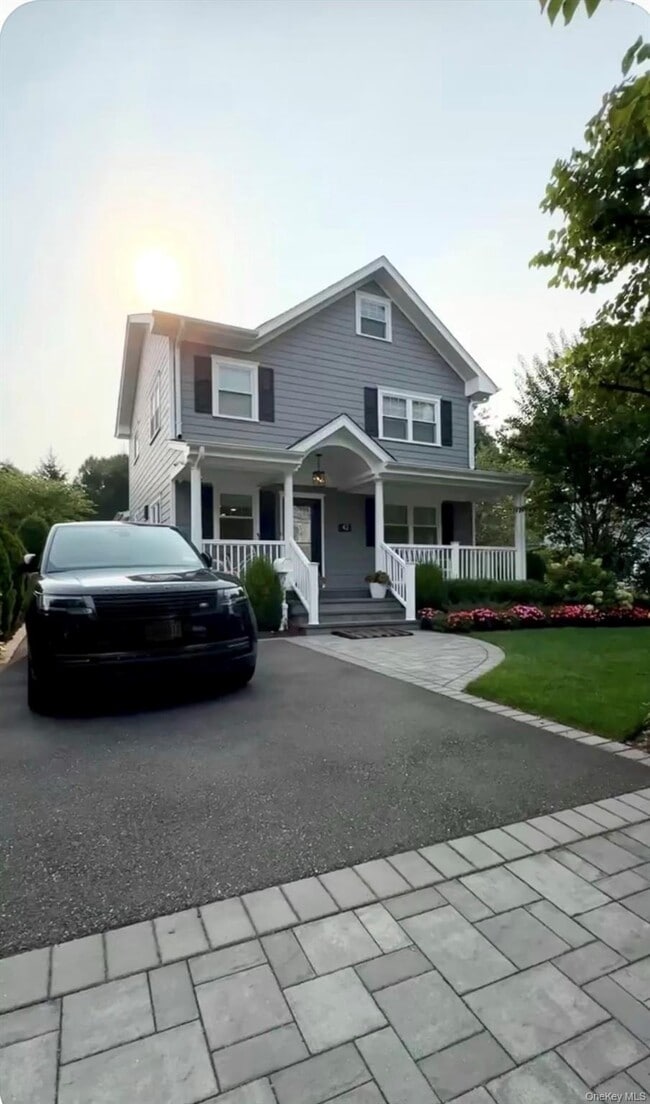 Building Photo - 42 Franklin Ave