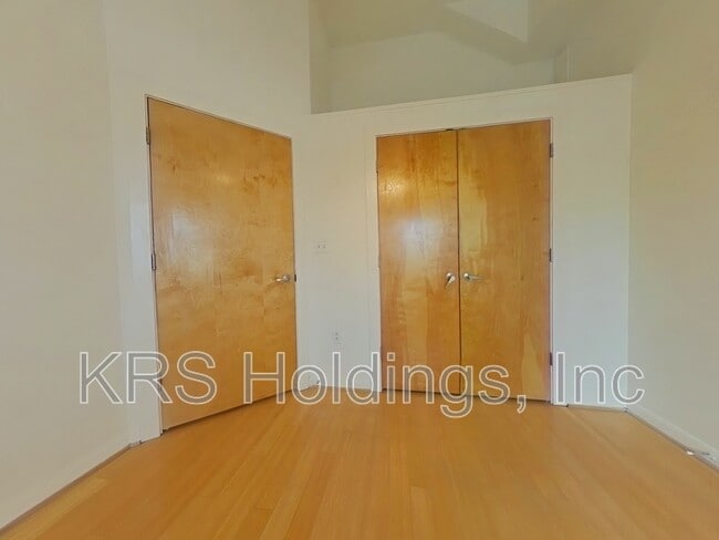 Building Photo - 1011 W Marshall St