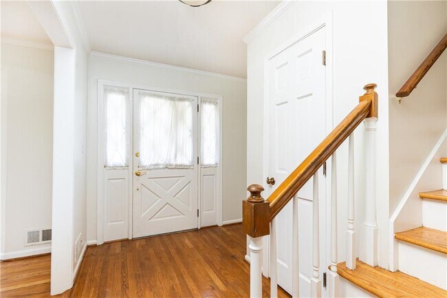 Foto del edificio - 5115 Vernon Ridge Dr
