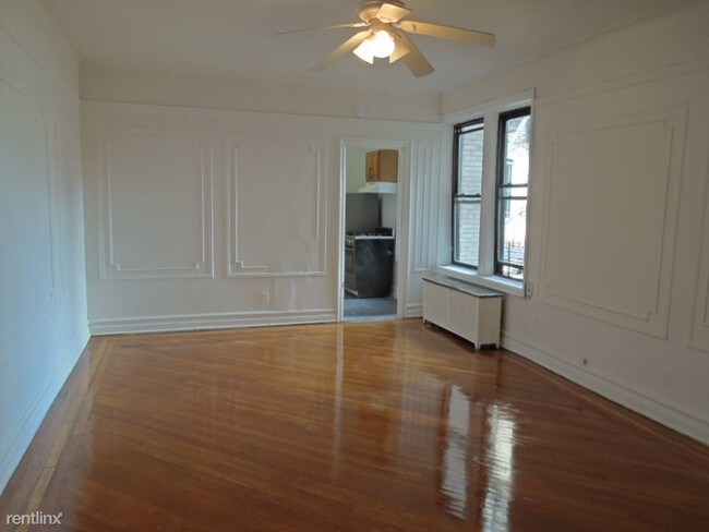 Building Photo - 1 br, 1 bath  - 540 Saint Johns Pl Apt 5A