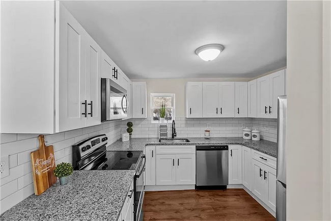 Building Photo - 3720 Diamond Hill Rd