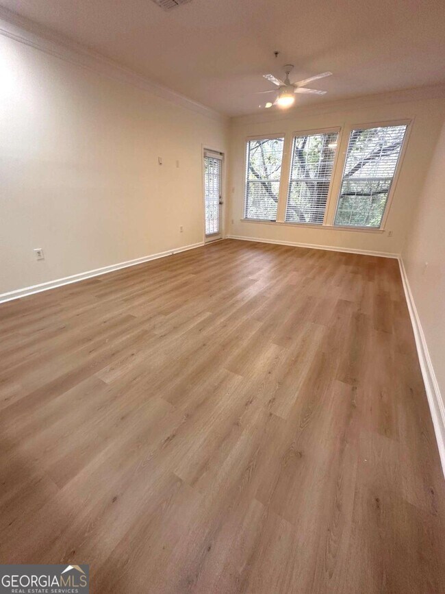 Foto del edificio - 1222 Westchester Ridge NE