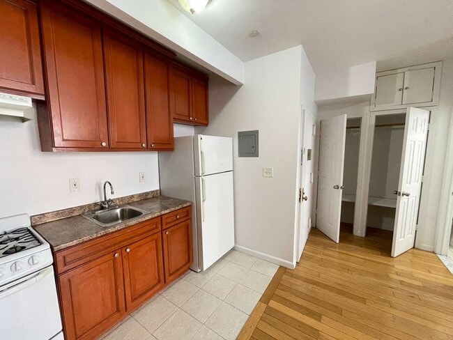 Photo - 568 W 187th St (New York, NY) Apartment