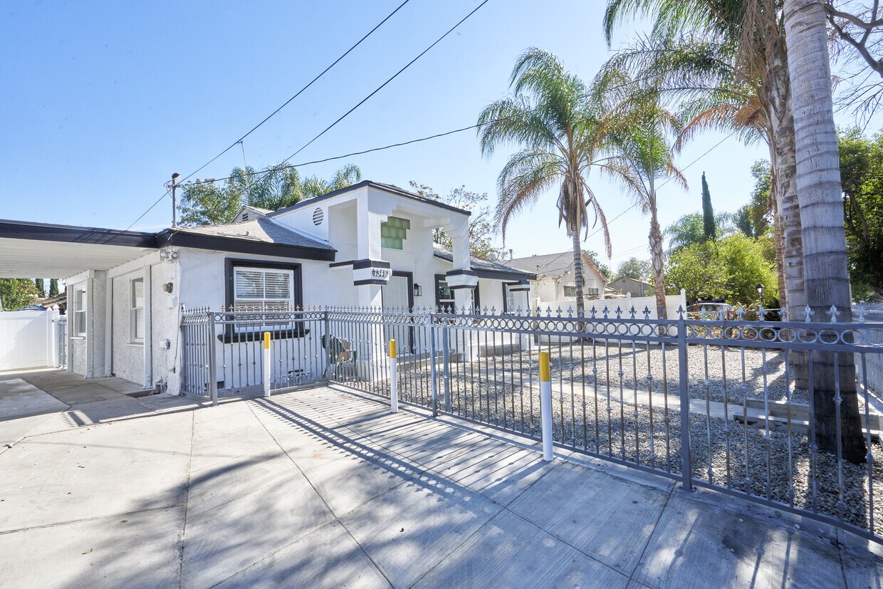 7348 Jamieson Ave, Reseda, CA 91335 House Rental in Reseda, CA