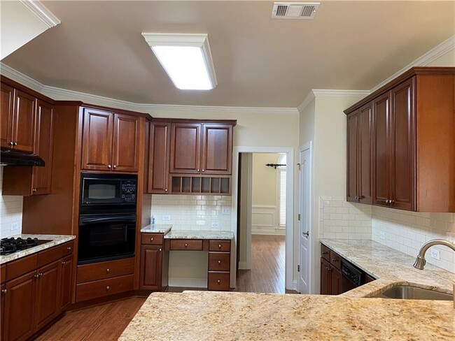 Foto del edificio - 4200 Greenside Ct