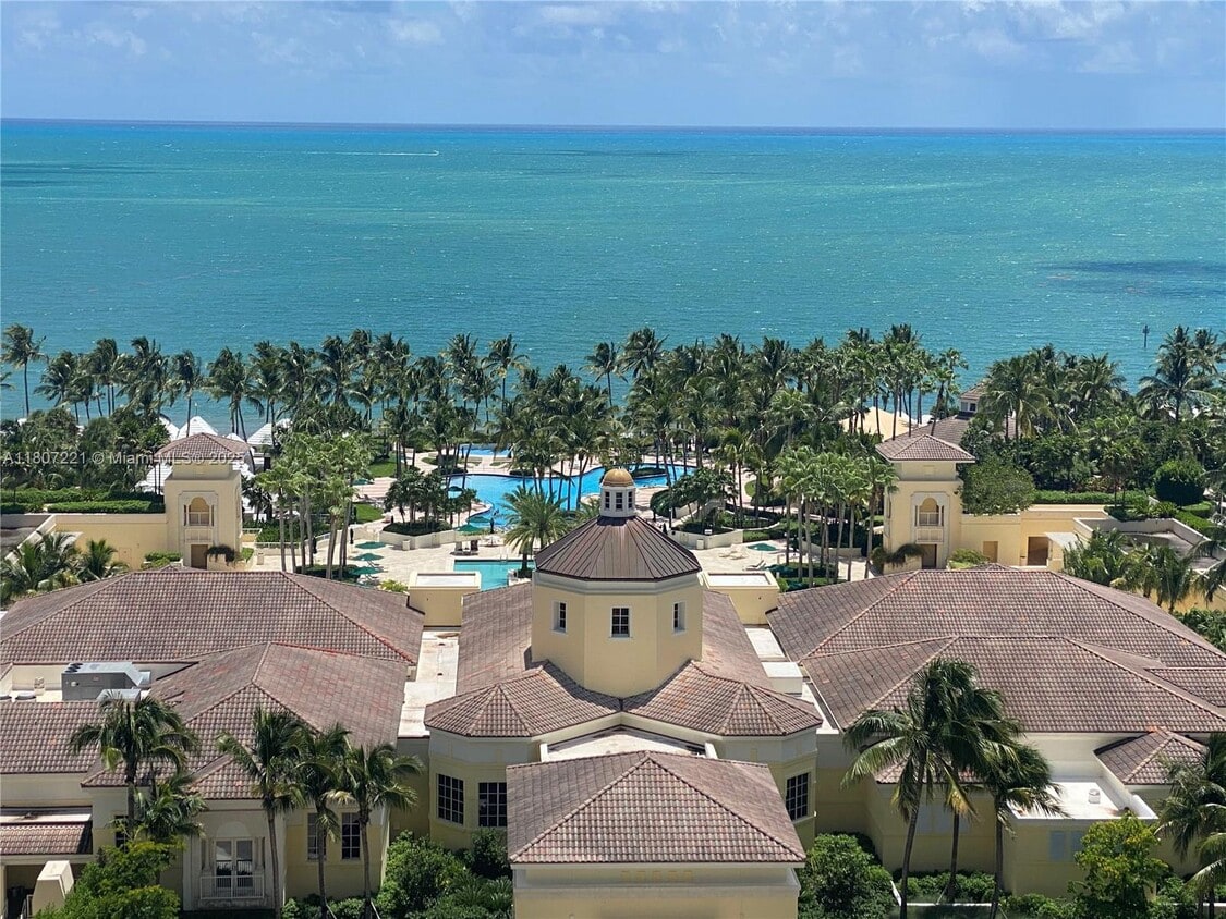 Foto principal - 785 Crandon Blvd