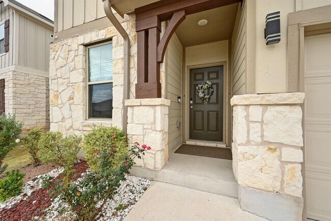 Foto del edificio - 446 Grace Lilly Dr