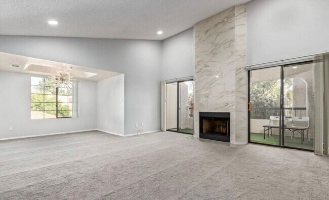 Foto del edificio - 9775 N 93rd Way