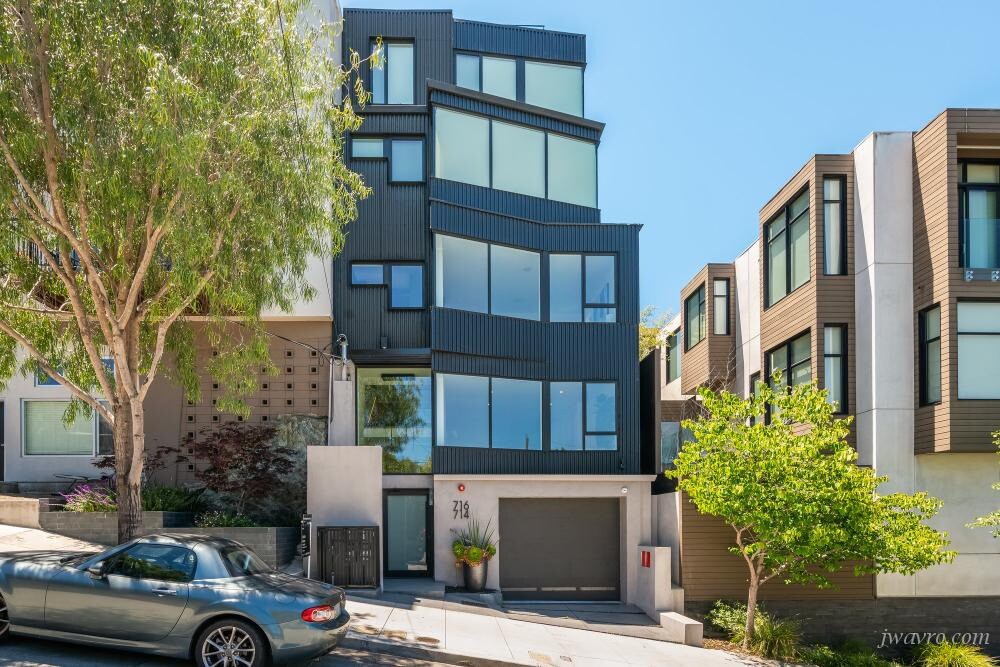 Foto principal - 714 Rhode Island St