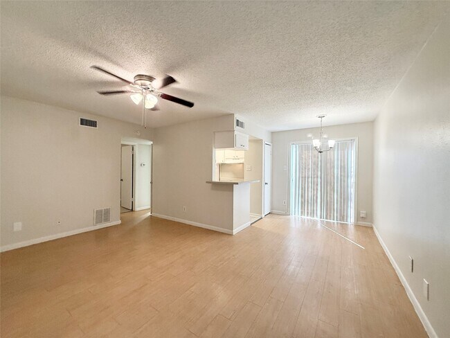 Foto del edificio - 3902 Mandell St