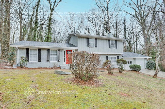 Building Photo - 3370 Creekway Dr