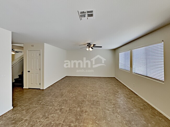 Foto del edificio - 13277 W Gelding Cir