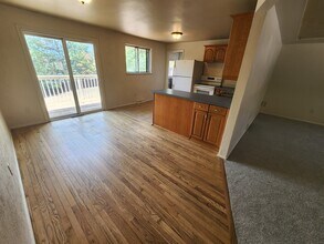 Building Photo - 677 Bridger Dr