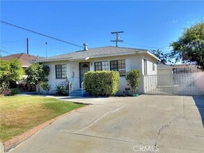 Building Photo - 608 E Central Ave