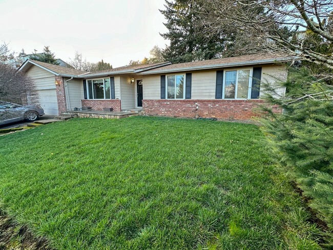 Building Photo - Lovely Single Story Home In South Salem ~ ...