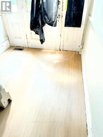 Photo du bâtiment - 144 Mill St