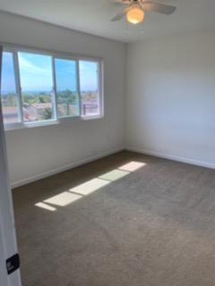 Building Photo - 1582 Lake Dr