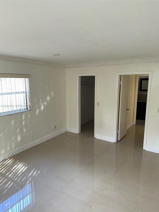 Foto del edificio - 14052 NE 2nd Ct