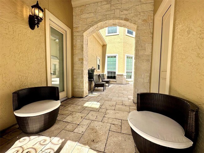 Building Photo - 5107 Cypress View Cove