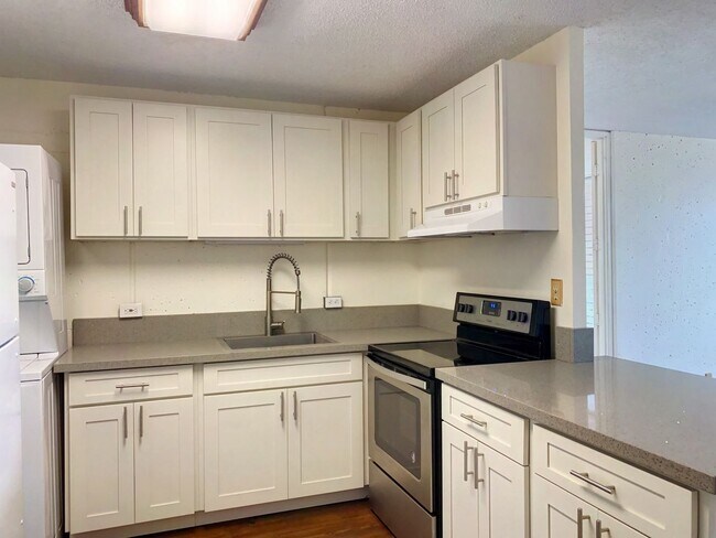 Foto del edificio - Mililani 1 Bedroom 1 Bath with 1 Parking