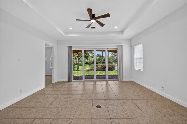 Building Photo - 8254 NW 120th Way