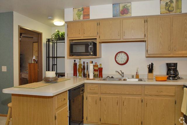 Kitchen - Westridge Apartments