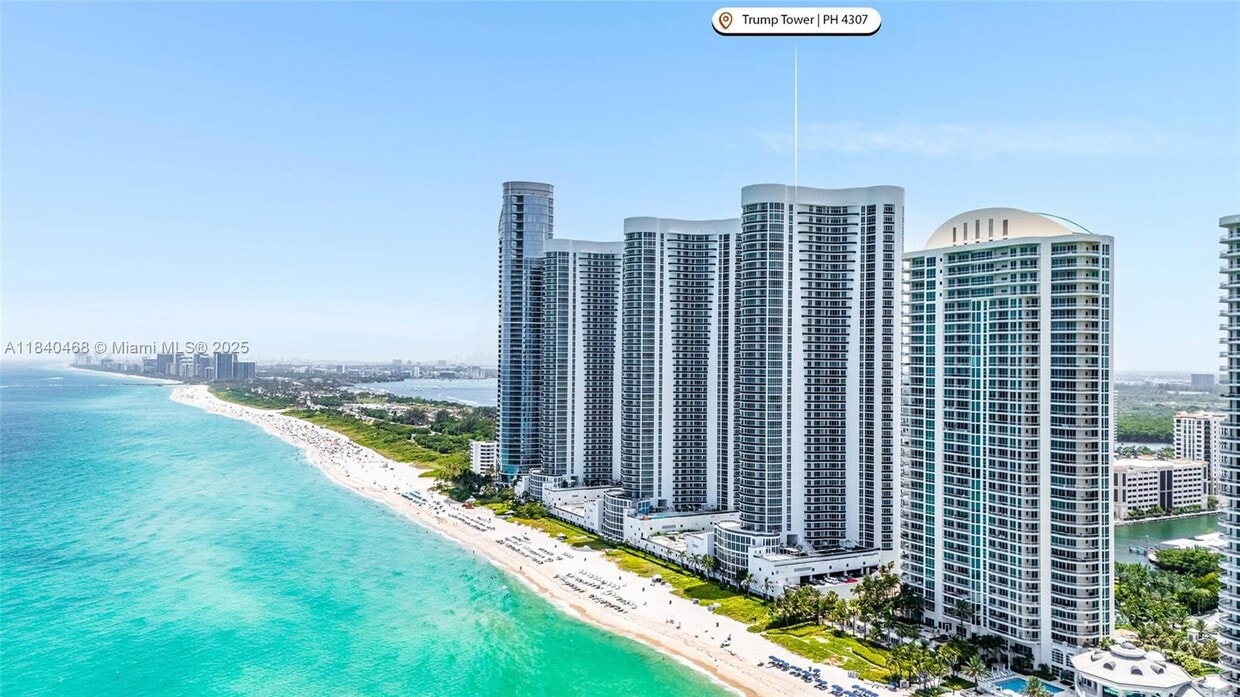 Foto principal - 16001 Collins Ave
