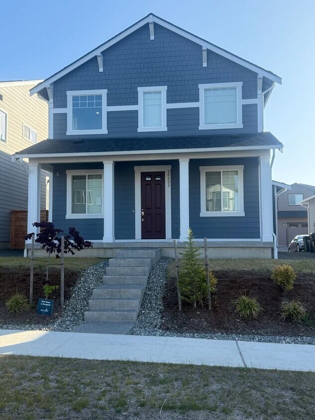 Foto principal - Beautiful 3-Bedroom + Bonus Loft Home in B...