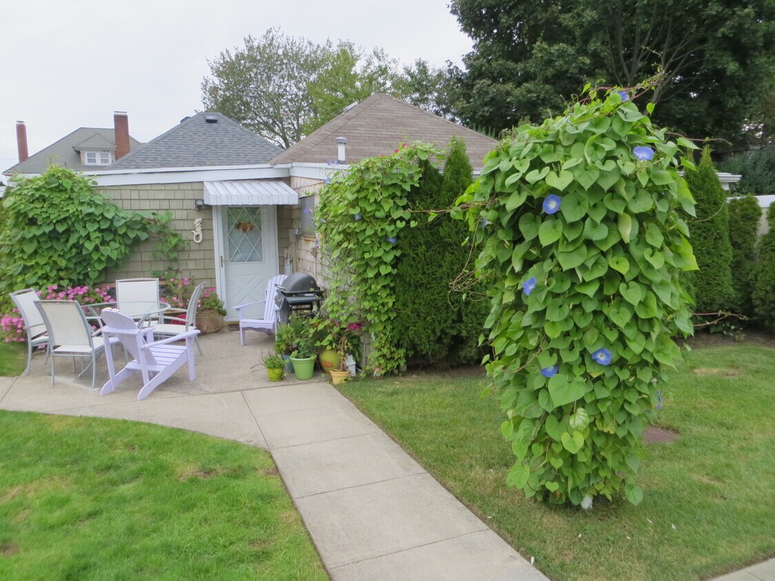 116 Jayne Ave, Patchogue, NY 11772 House Rental in Patchogue, NY