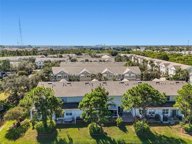 Foto del edificio - 571 Shoreham Ct NE