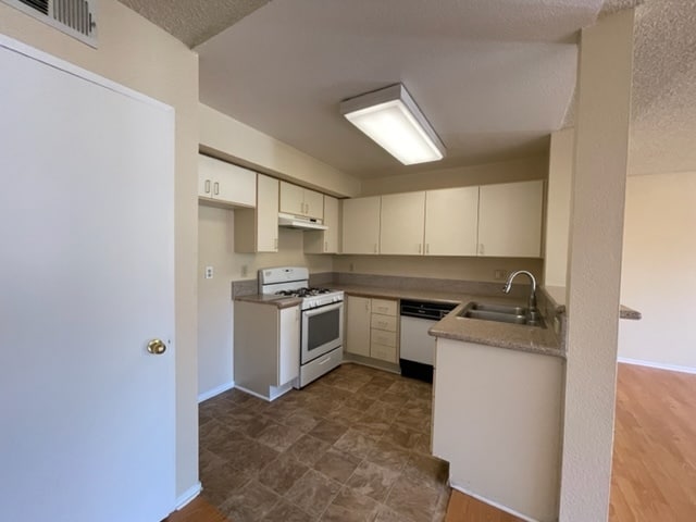 Building Photo - 7767 Wyngate St