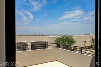 Building Photo - 378 Tranquil Peak Ct