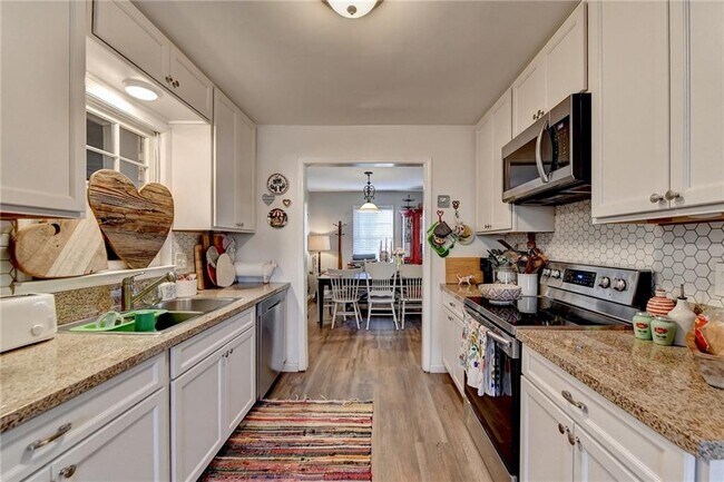 Foto del edificio - 5038 Bedell Rd