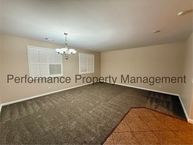 Building Photo - Stunning 3 Bed/2 Bath Gated Home w/ RBP & $0 Deposit Option