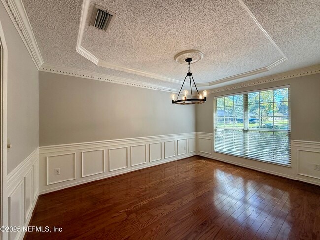 Building Photo - 2217 Hammock Oaks Dr N