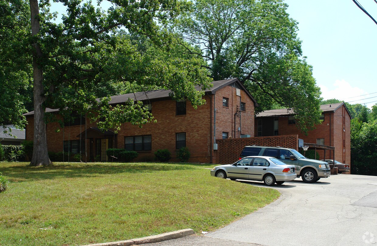Foto del edificio - Kenwood Apartments